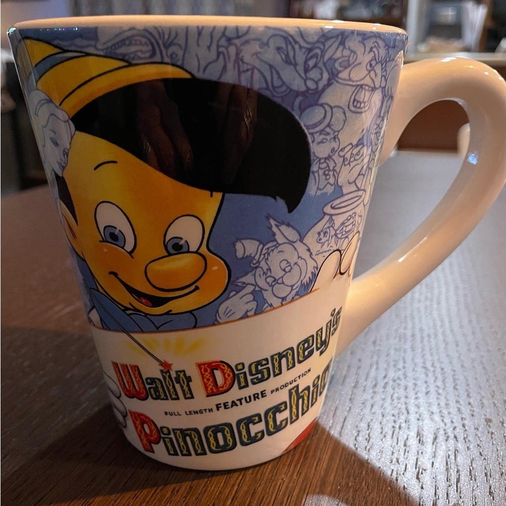 Walt Disney Pinocchio Movie Poster Ceramic 15 oz Mug - Picture 2 of 6
